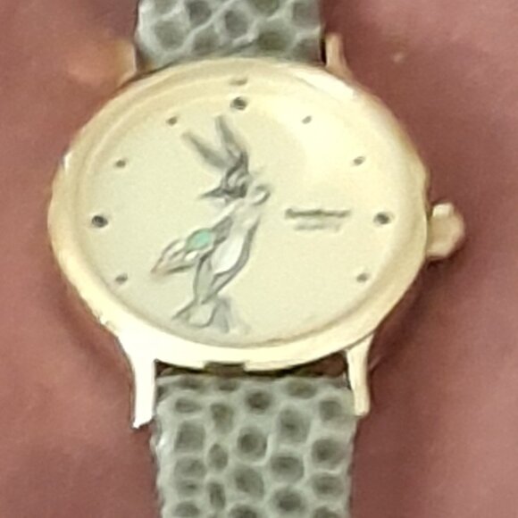 Vintage Bugs Bunny Armitron Quartz Women's Wristwatch - Picture 2 of 4